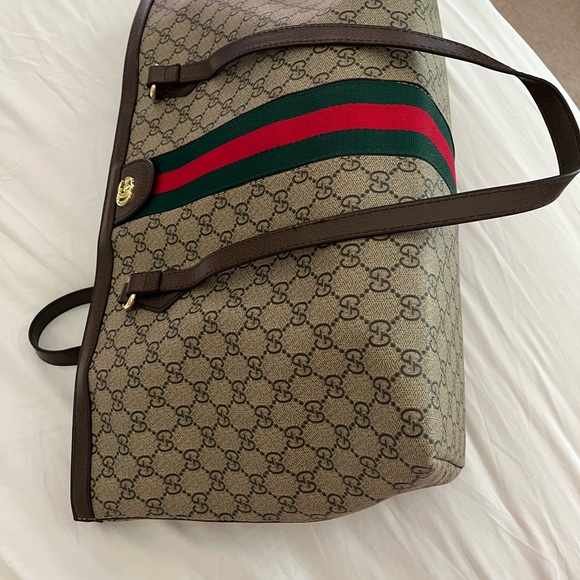 New Handbag - Picture 3 of 14